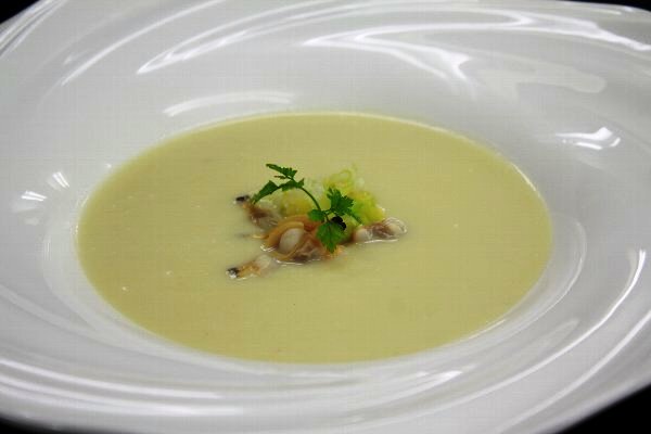 vol.2 クリーミーで体も温まる！白菜のアサリ風味スープ（調理時間約20分）