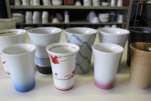 【地ビール特集】瀬戸の窯元「麦山窯」がつくるこだわりの「一口ビアカップ」