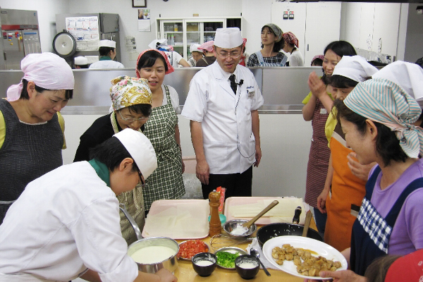 【お魚ブログ】高校生レストランの村林先生が桑名でハマグリ料理教室