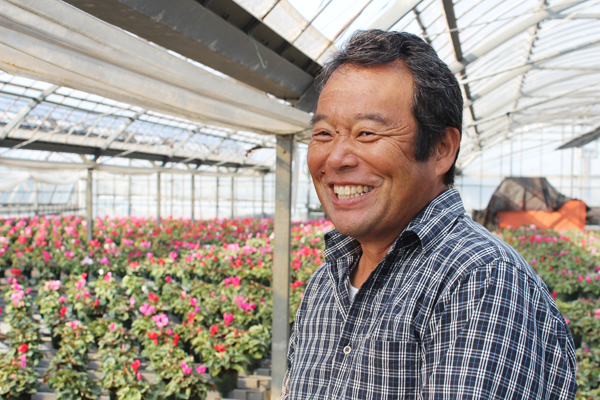 【豊橋市特集】オリジナル品種の開発も積極的に行う 鑑賞花儂人「菜ッ花園」中村孝康さん