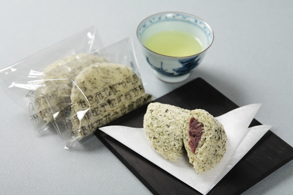 「青じそ加工研究会」シリーズvol.4老舗和洋菓子司ならでは。青じそを和洋折衷のお菓子に仕立てた「入河屋」