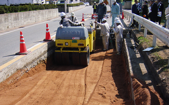 007_路床材施工_s