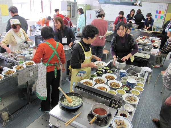 常滑の新たな特産アカモクを調理！第43回「味わって知る わたしたちの海」