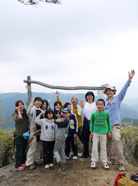 【豊根村特集】町から村へ、 山村留学事業を通して子どもたちの生きる力を養う 「NPO法人 とみやま交流センター」